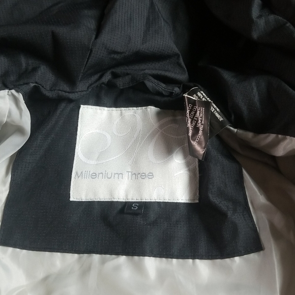 Millenium Three | Snow Jacket - Picture 10 of 12